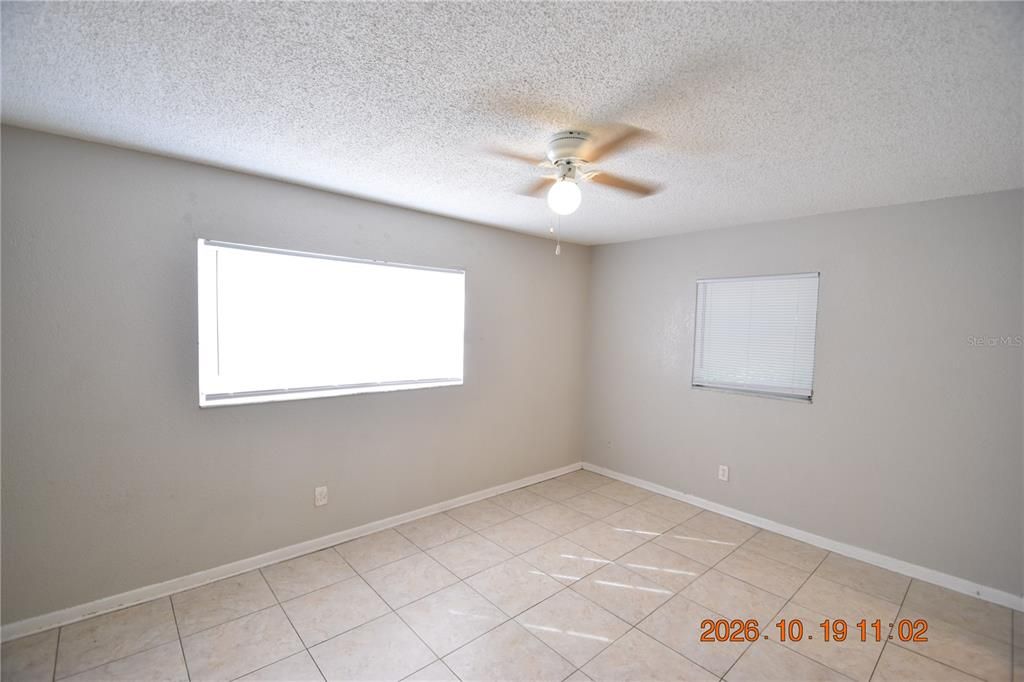 For Rent: $1,895 (3 beds, 2 baths, 1050 Square Feet)