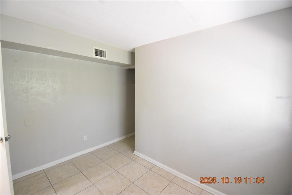 For Rent: $1,895 (3 beds, 2 baths, 1050 Square Feet)