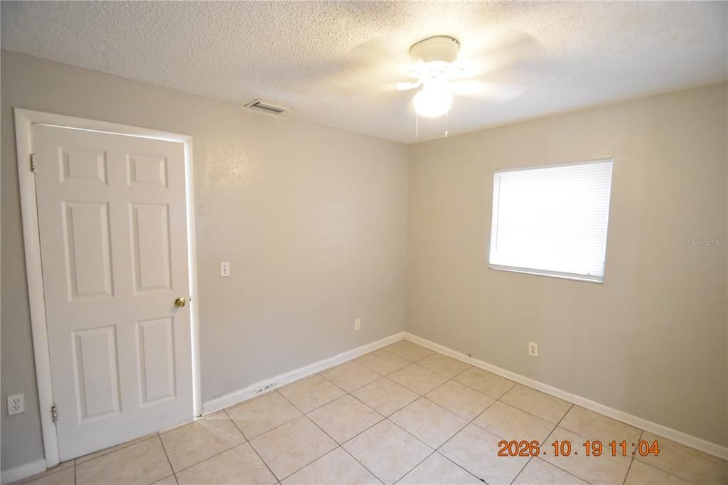 For Rent: $1,895 (3 beds, 2 baths, 1050 Square Feet)