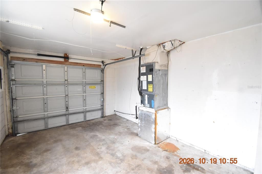 For Rent: $1,895 (3 beds, 2 baths, 1050 Square Feet)