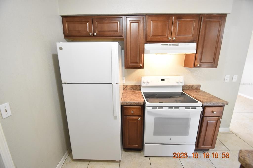 For Rent: $1,895 (3 beds, 2 baths, 1050 Square Feet)