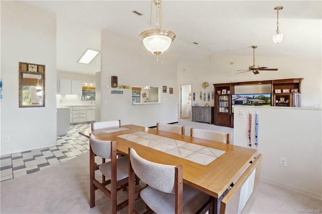En Venta: $239,900 (3 camas, 2 baños, 1772 Pies cuadrados)