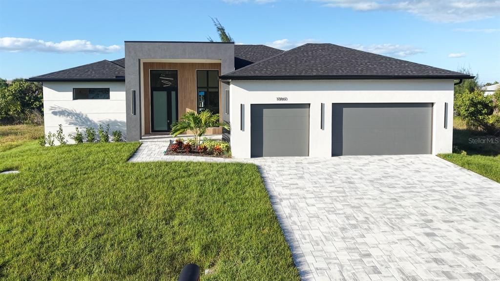 En Venta: $979,000 (3 camas, 3 baños, 2014 Pies cuadrados)
