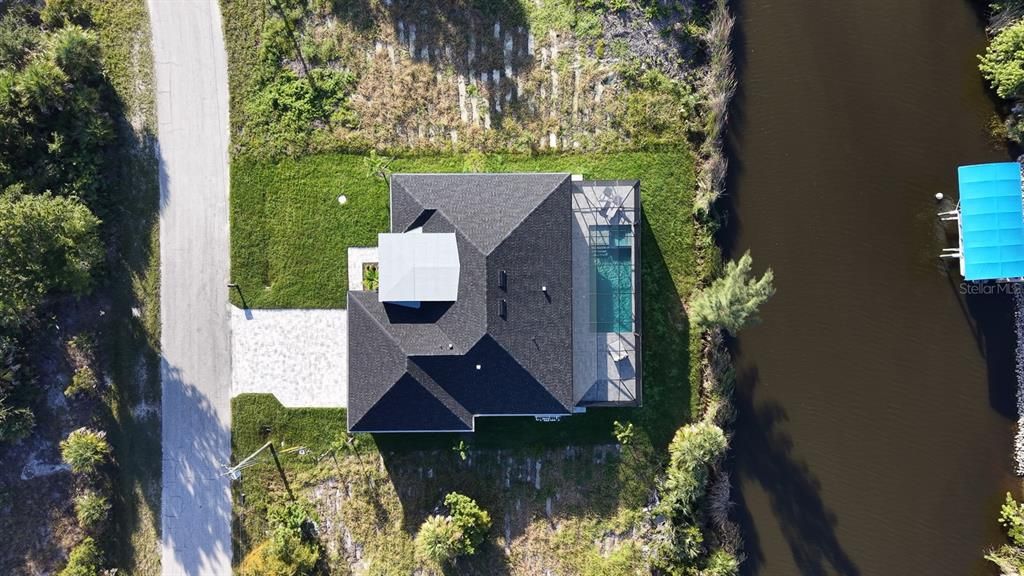 En Venta: $979,000 (3 camas, 3 baños, 2014 Pies cuadrados)