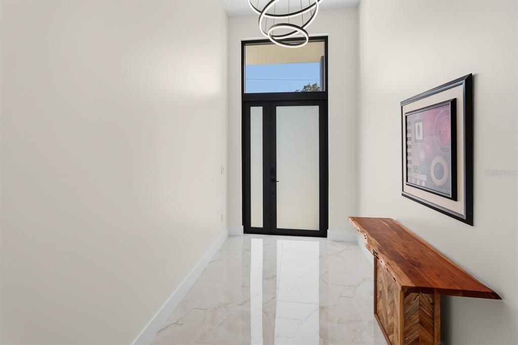 En Venta: $979,000 (3 camas, 3 baños, 2014 Pies cuadrados)
