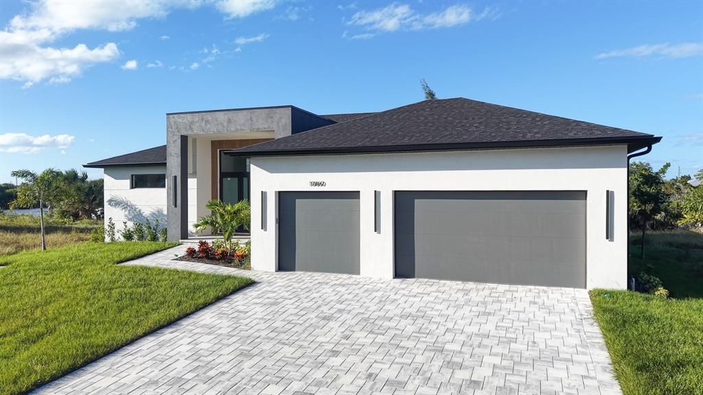 En Venta: $979,000 (3 camas, 3 baños, 2014 Pies cuadrados)