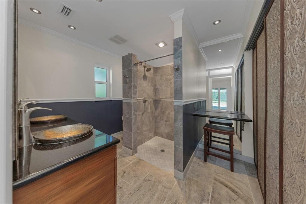 For Sale: $649,900 (3 beds, 2 baths, 1835 Square Feet)