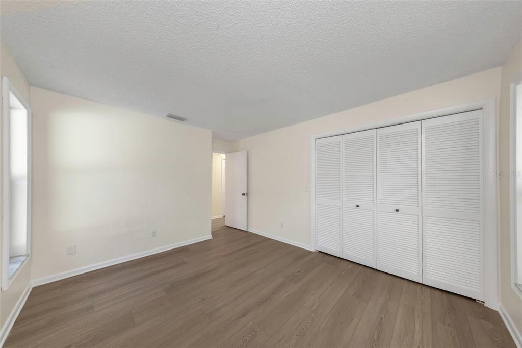 For Sale: $649,900 (3 beds, 2 baths, 1835 Square Feet)
