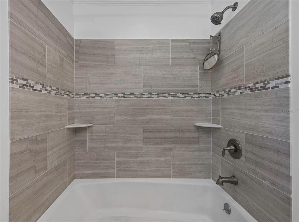 For Sale: $649,900 (3 beds, 2 baths, 1835 Square Feet)