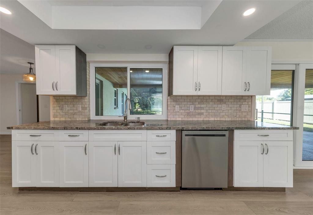 For Sale: $649,900 (3 beds, 2 baths, 1835 Square Feet)