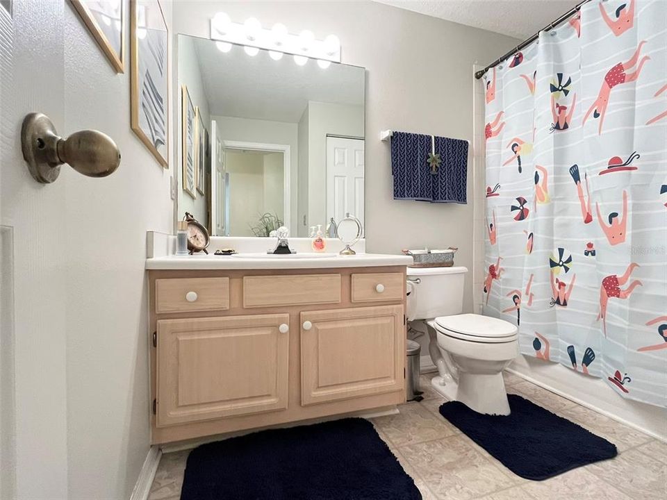 For Rent: $1,350 (1 beds, 1 baths, 576 Square Feet)