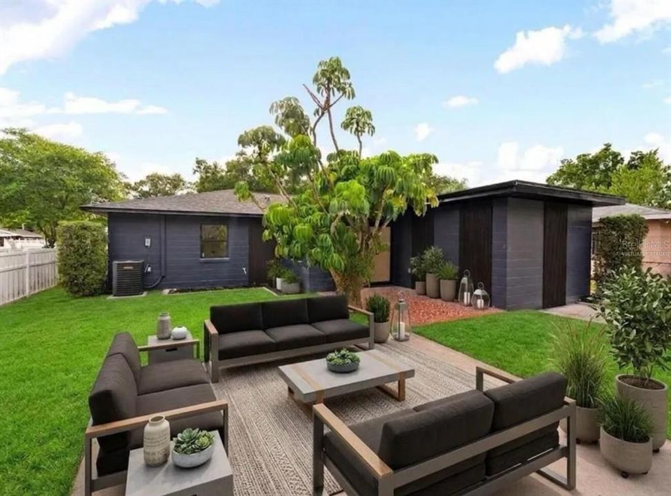 For Sale: $629,900 (3 beds, 2 baths, 1445 Square Feet)