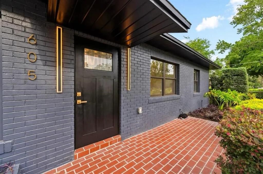 For Sale: $629,900 (3 beds, 2 baths, 1445 Square Feet)