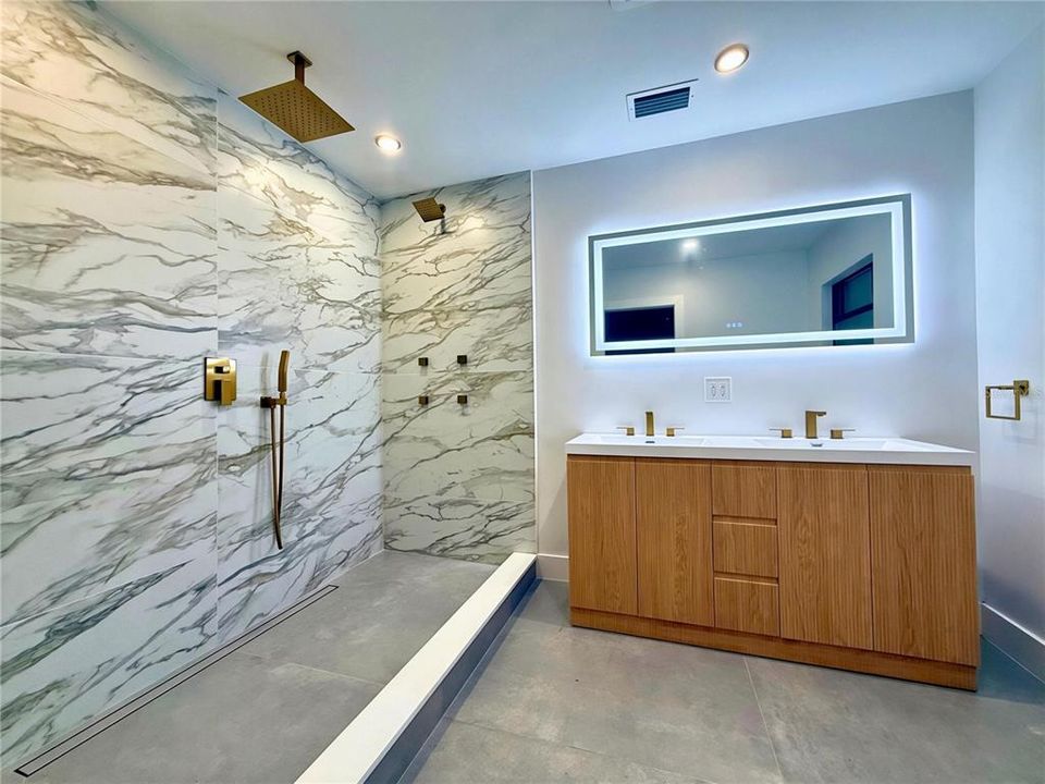 For Sale: $629,900 (3 beds, 2 baths, 1445 Square Feet)