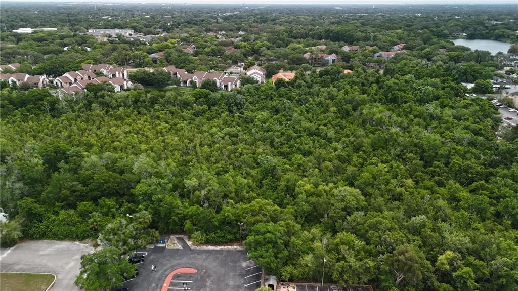 En Venta: $799,000 (1.47 acres)