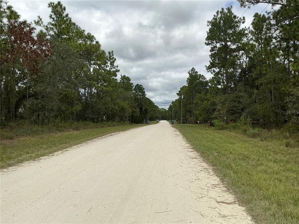 На продажу: $55,000 (0.97 acres)