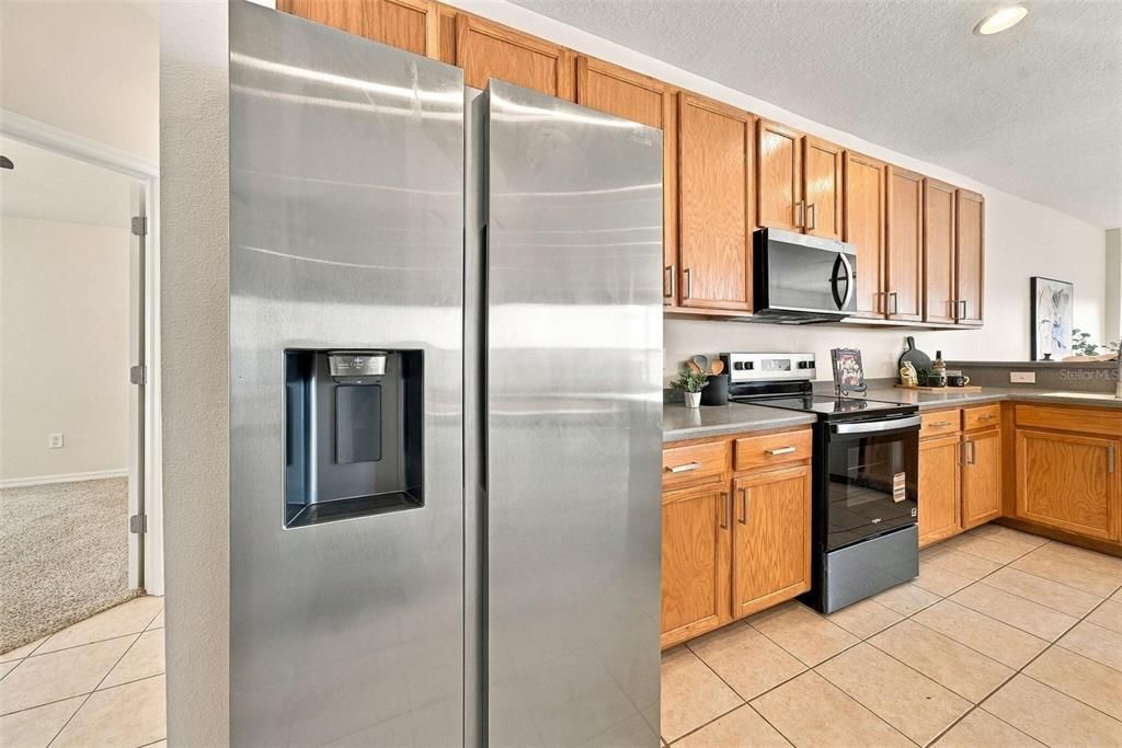 For Sale: $469,000 (4 beds, 3 baths, 2317 Square Feet)