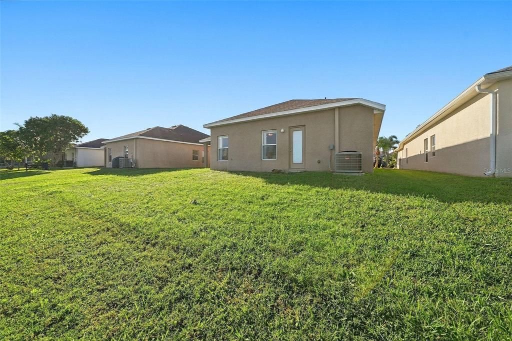 For Sale: $469,000 (4 beds, 3 baths, 2317 Square Feet)