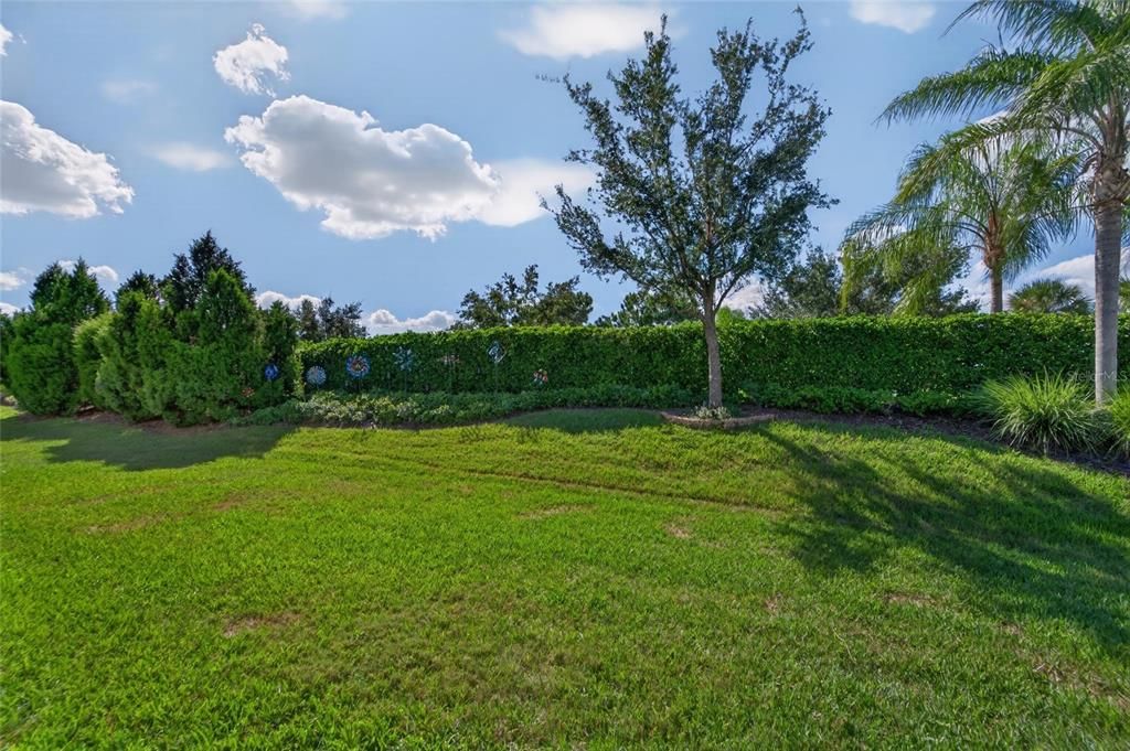 For Sale: $575,000 (3 beds, 3 baths, 2723 Square Feet)