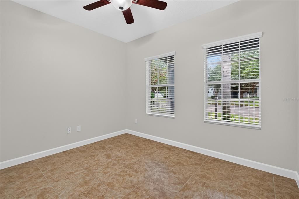 For Sale: $499,900 (3 beds, 2 baths, 2072 Square Feet)