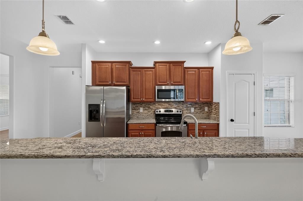 For Sale: $499,900 (3 beds, 2 baths, 2072 Square Feet)