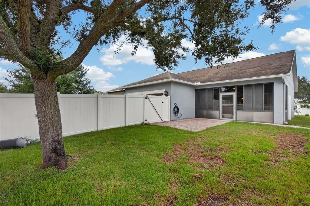 For Sale: $499,900 (3 beds, 2 baths, 2072 Square Feet)
