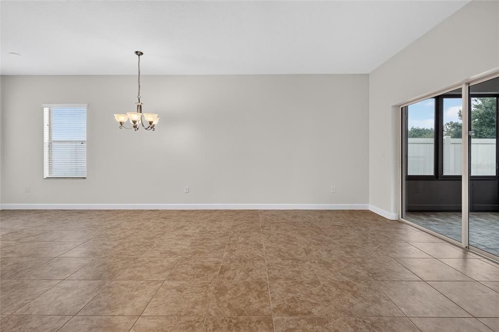 For Sale: $499,900 (3 beds, 2 baths, 2072 Square Feet)