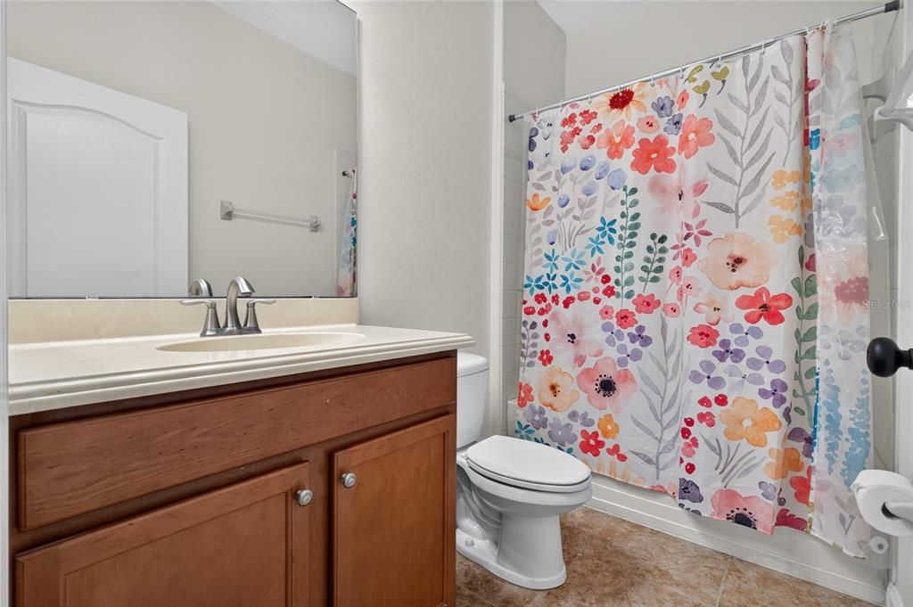 For Sale: $499,900 (3 beds, 2 baths, 2072 Square Feet)