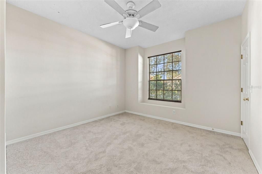 For Sale: $445,000 (3 beds, 3 baths, 2545 Square Feet)