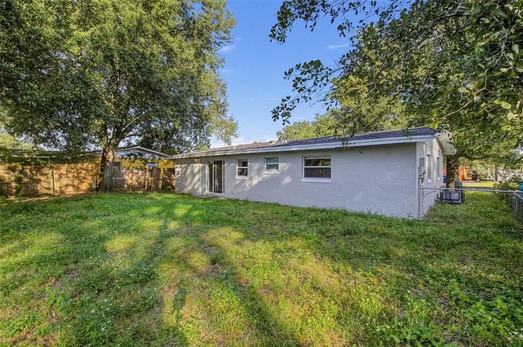 En Venta: $269,900 (4 camas, 1 baños, 1116 Pies cuadrados)