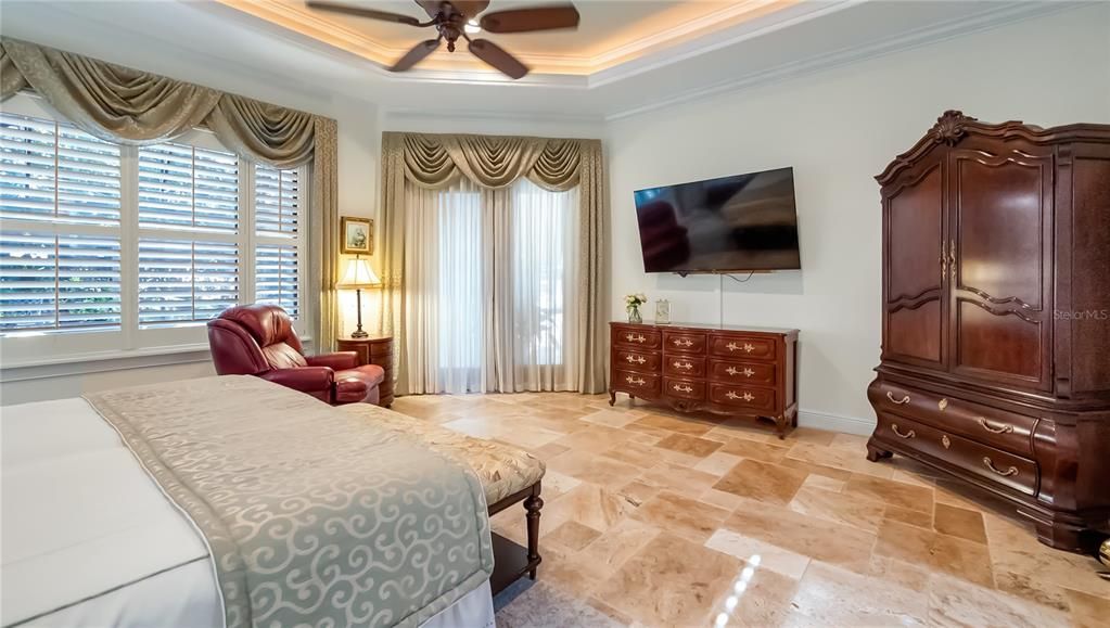 For Sale: $1,155,000 (3 beds, 4 baths, 3327 Square Feet)