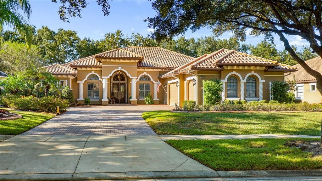 For Sale: $1,155,000 (3 beds, 4 baths, 3327 Square Feet)