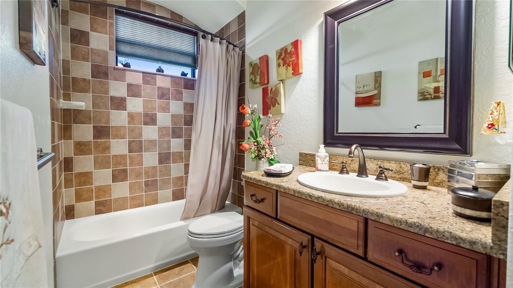 For Sale: $1,155,000 (3 beds, 4 baths, 3327 Square Feet)