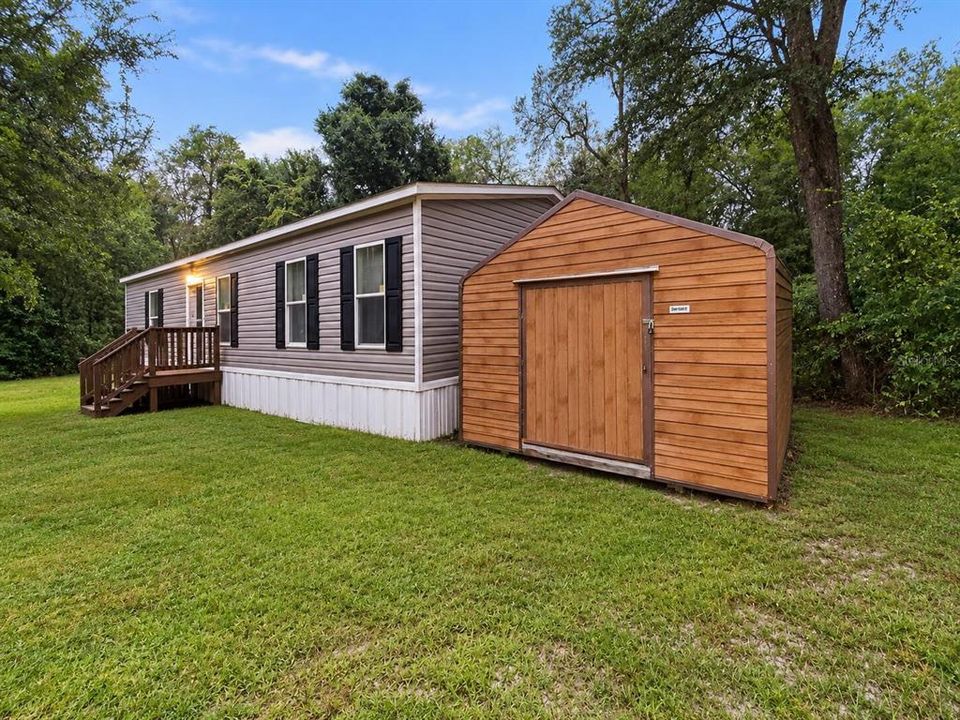 For Sale: $210,000 (3 beds, 2 baths, 1248 Square Feet)