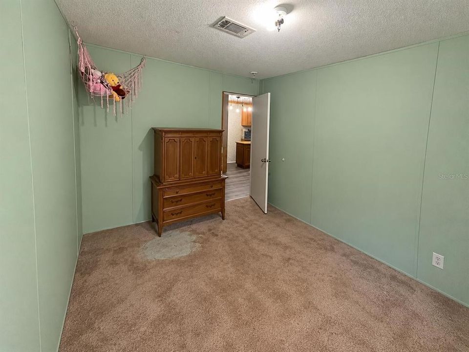 For Sale: $210,000 (3 beds, 2 baths, 1248 Square Feet)
