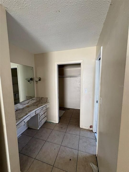 For Sale: $420,000 (4 beds, 3 baths, 1742 Square Feet)