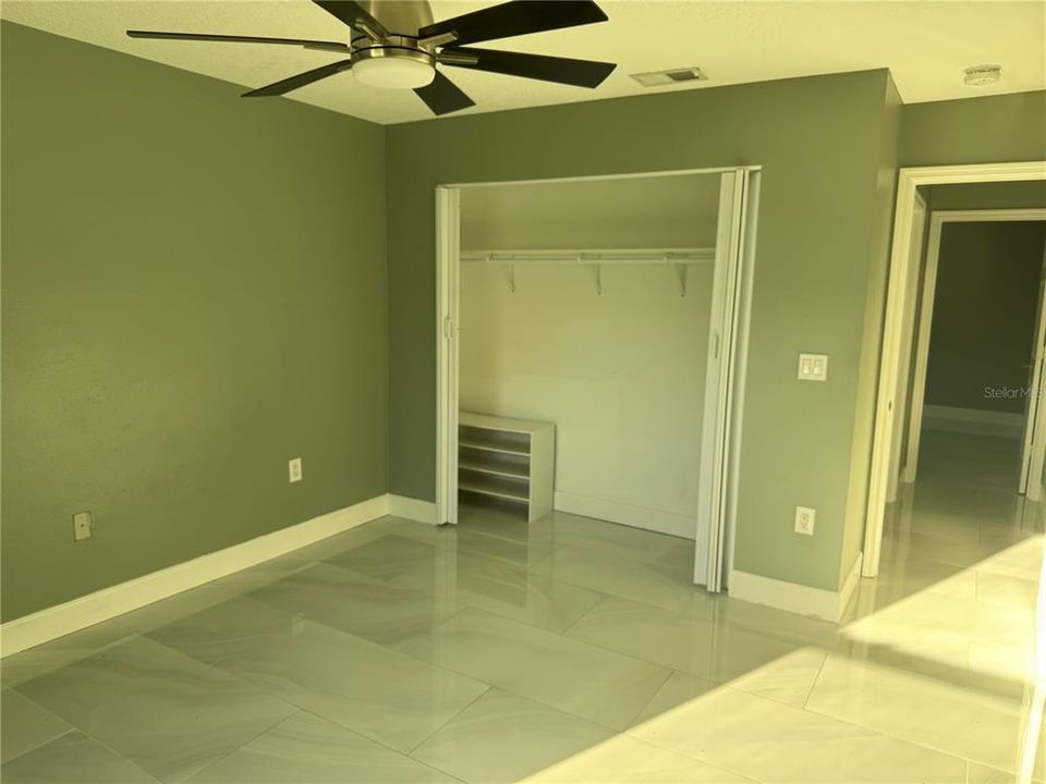 For Sale: $399,900 (3 beds, 2 baths, 2014 Square Feet)