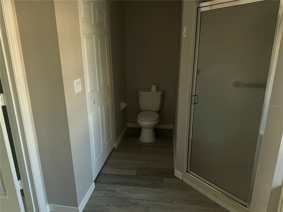 For Sale: $399,900 (3 beds, 2 baths, 2014 Square Feet)