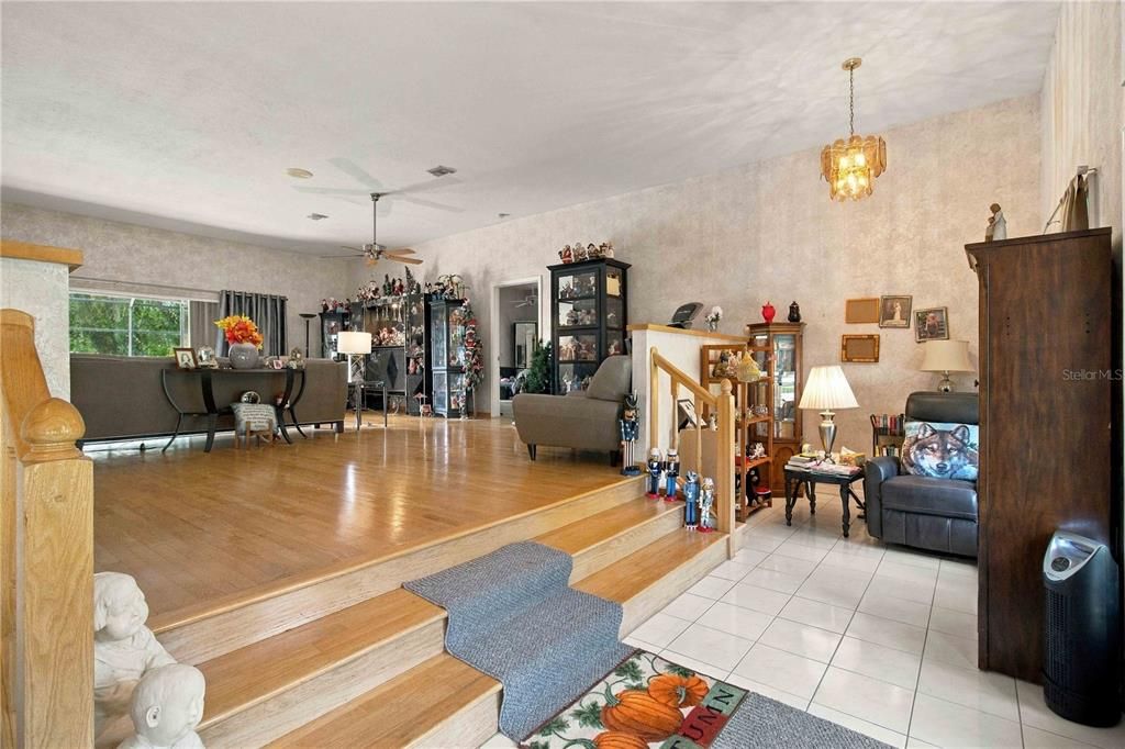 En Venta: $849,000 (3 camas, 2 baños, 3747 Pies cuadrados)