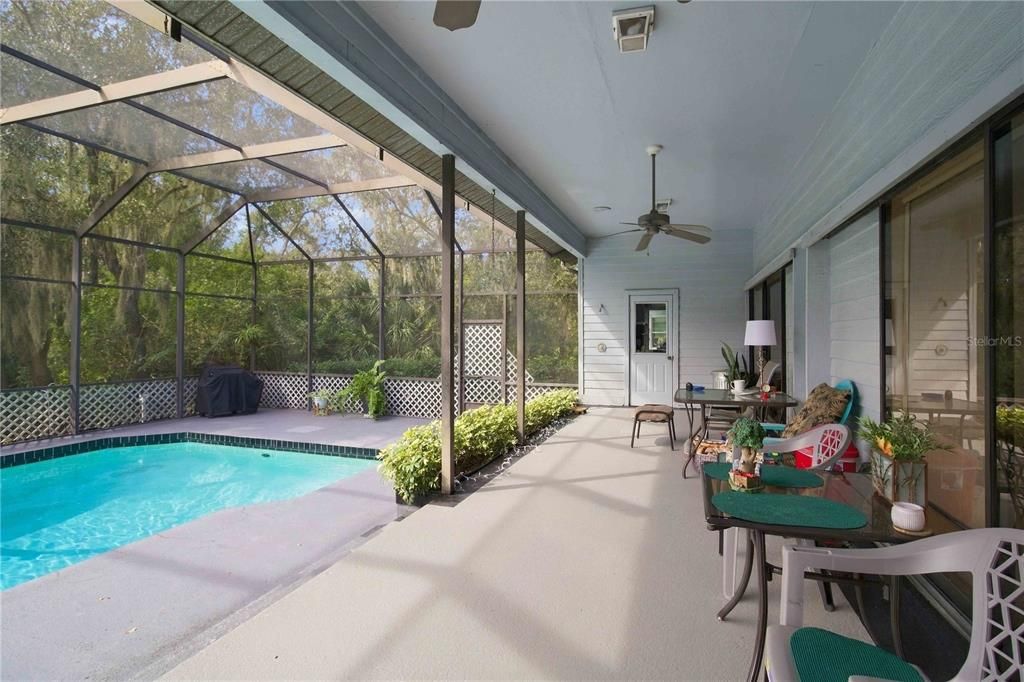 En Venta: $849,000 (3 camas, 2 baños, 3747 Pies cuadrados)