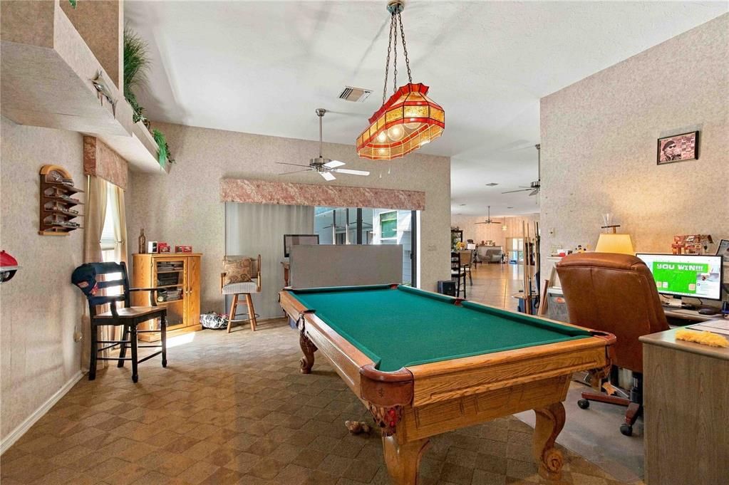 En Venta: $849,000 (3 camas, 2 baños, 3747 Pies cuadrados)