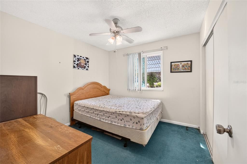 For Sale: $137,888 (2 beds, 2 baths, 960 Square Feet)