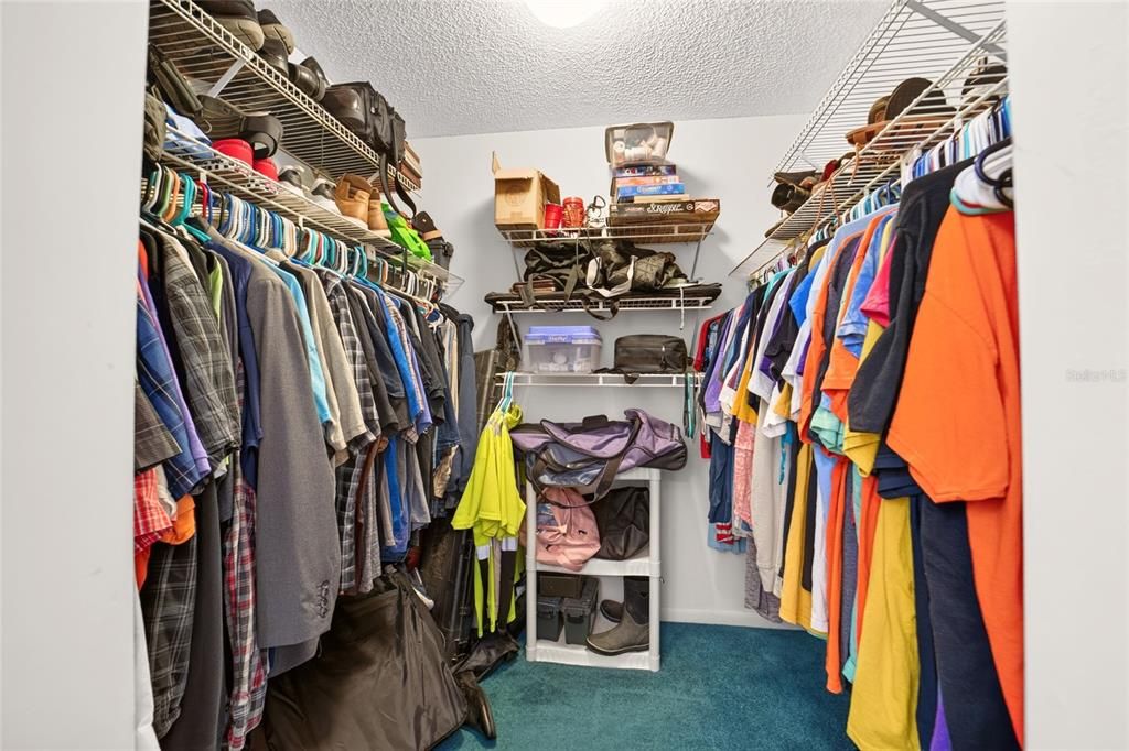 For Sale: $137,888 (2 beds, 2 baths, 960 Square Feet)