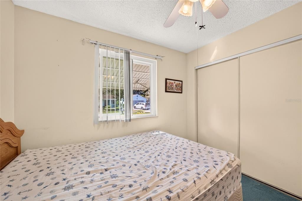 For Sale: $137,888 (2 beds, 2 baths, 960 Square Feet)