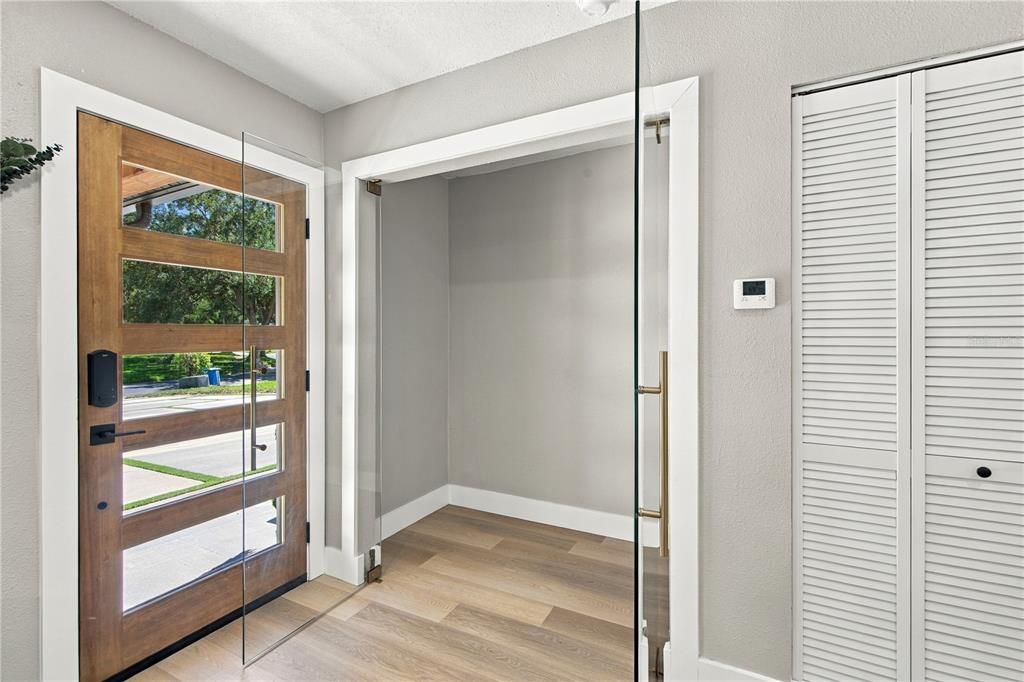 En Venta: $720,000 (4 camas, 3 baños, 1994 Pies cuadrados)