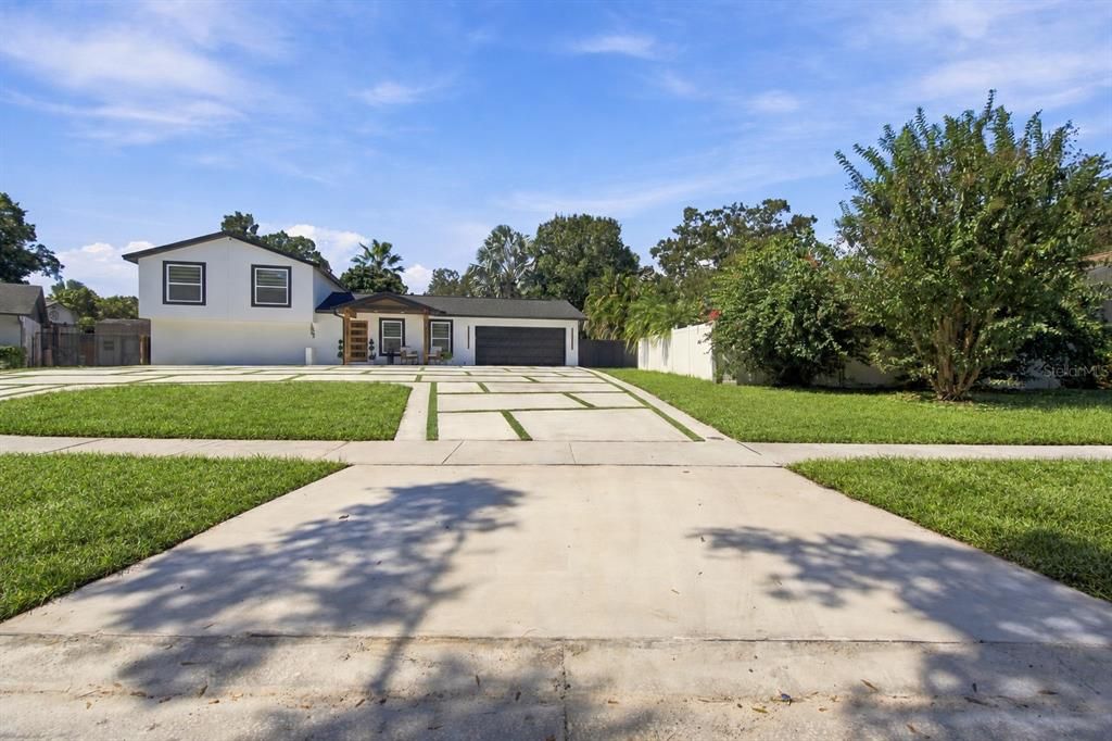 En Venta: $720,000 (4 camas, 3 baños, 1994 Pies cuadrados)