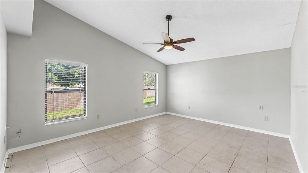 For Sale: $349,000 (4 beds, 2 baths, 2401 Square Feet)