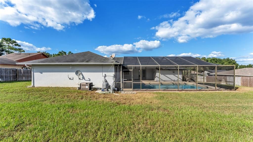For Sale: $349,000 (4 beds, 2 baths, 2401 Square Feet)