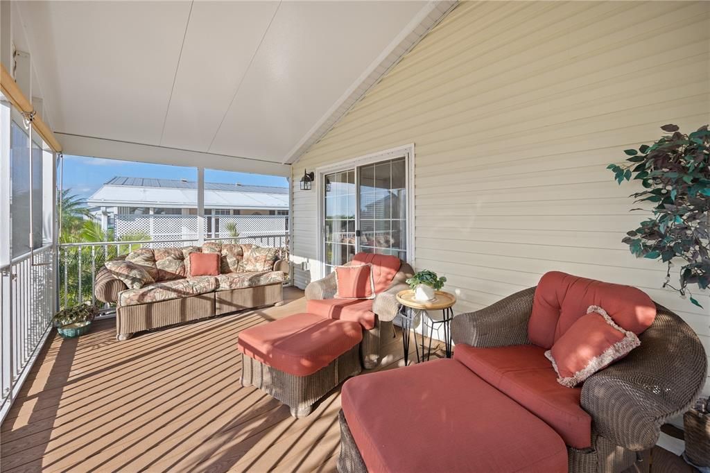 For Sale: $174,999 (2 beds, 2 baths, 1056 Square Feet)
