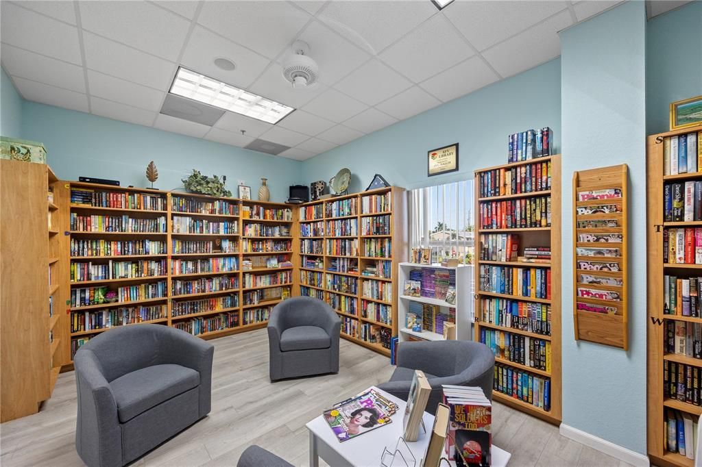 For Sale: $174,999 (2 beds, 2 baths, 1056 Square Feet)